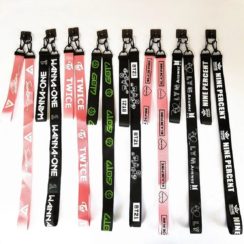 Kpop Answer Album TWICE GOT7 WANNA ONE SEVENTEEN Blackpink Key Chain K-pop Lanyard Key Ring Pendant Keyring Keychain
Kpop Answer Album TWICE GOT7 WANNA ONE SEVENTEEN Blackpink Key Chain K-pop Lanyard Key Ring Pendant Keyring Keychain