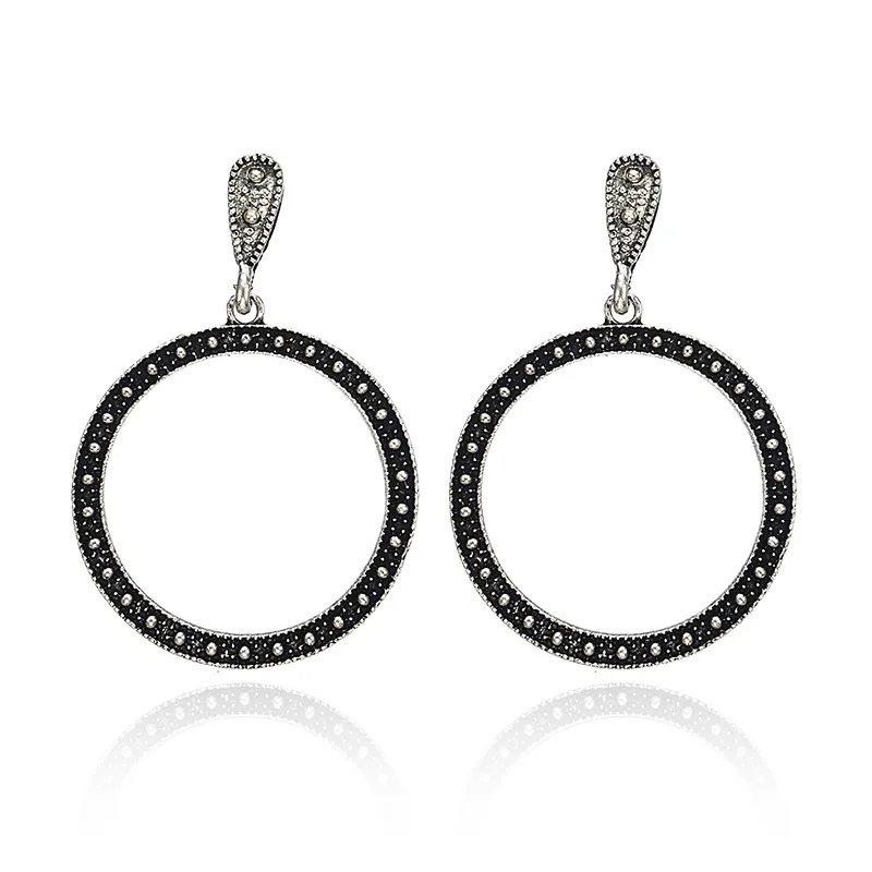 Yunkingdom vintage silver color metal round circle drop earrings for women fashion jewelry black crystal earrings
Yunkingdom vintage silver color metal round circle drop earrings for women fashion jewelry black crystal earrings