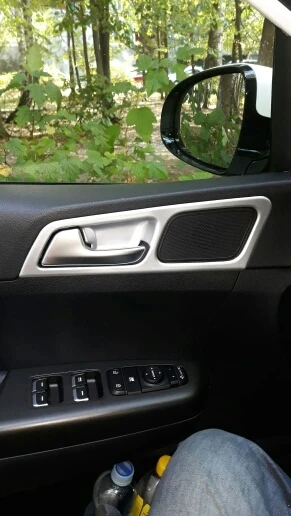 UTB8hUdliVfJXKJkSamHq6zLyVXax