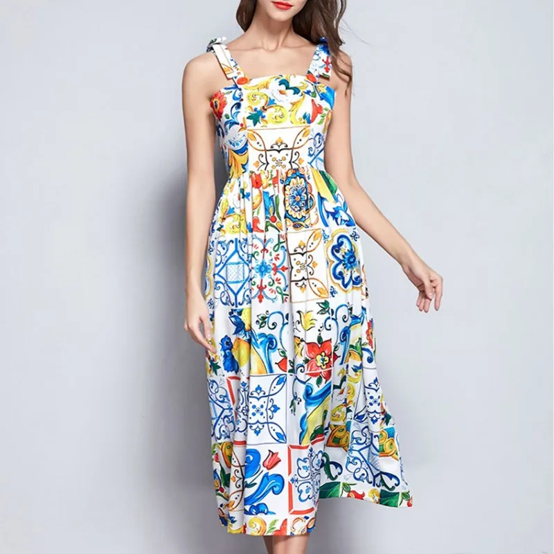New 2019 Runway Designer Summer Dress Women's Sleeveless Single-Breasted Cookies Rose Print Casual Party Cute Floral Vest Dress
New 2019 Runway Designer Summer Dress Women's Sleeveless Single-Breasted Cookies Rose Print Casual Party Cute Floral Vest Dress