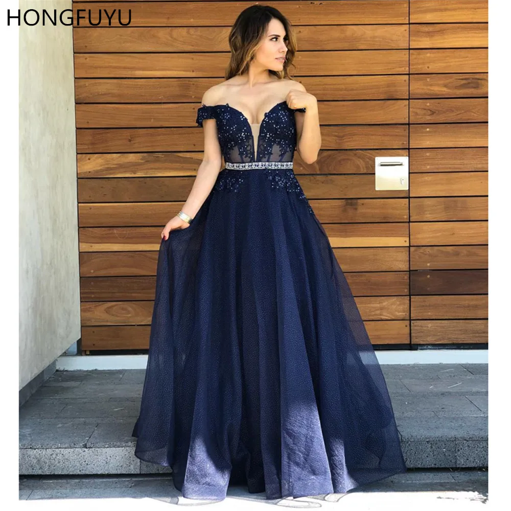 HONGFUYU vestido de festa A-line Evening Dresses Long Navy Blue Sparkly Tulle Prom Dress Off Shoulder Formal Gown Appliques Lace
HONGFUYU vestido de festa A-line Evening Dresses Long Navy Blue Sparkly Tulle Prom Dress Off Shoulder Formal Gown Appliques Lace