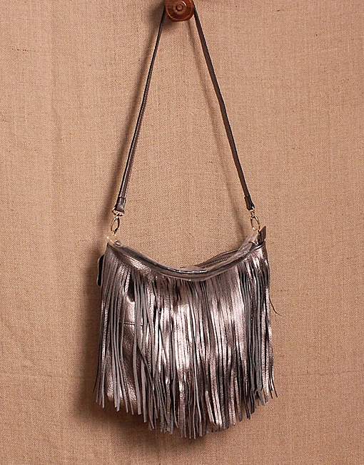 Free shipping 2016 women's genuine leather handbag medium-large bags soft leather tassel bag one shoulder
Free shipping 2016 women's genuine leather handbag medium-large bags soft leather tassel bag one shoulder