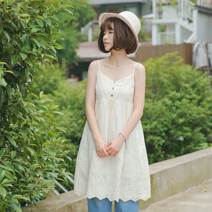 Preppy Style Mori Girl Lace Cotton Spaghetti Strap Princess Dress Women Casual Basic Dress Clothing Lolita Girl Vestido Oncinha
Preppy Style Mori Girl Lace Cotton Spaghetti Strap Princess Dress Women Casual Basic Dress Clothing Lolita Girl Vestido Oncinha