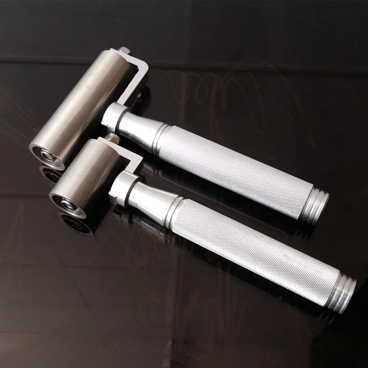 2pcs Stainless Steel Heavy Hand Wallpaper Seam Roller Home Decoration Pressure Roller
2pcs Stainless Steel Heavy Hand Wallpaper Seam Roller Home Decoration Pressure Roller