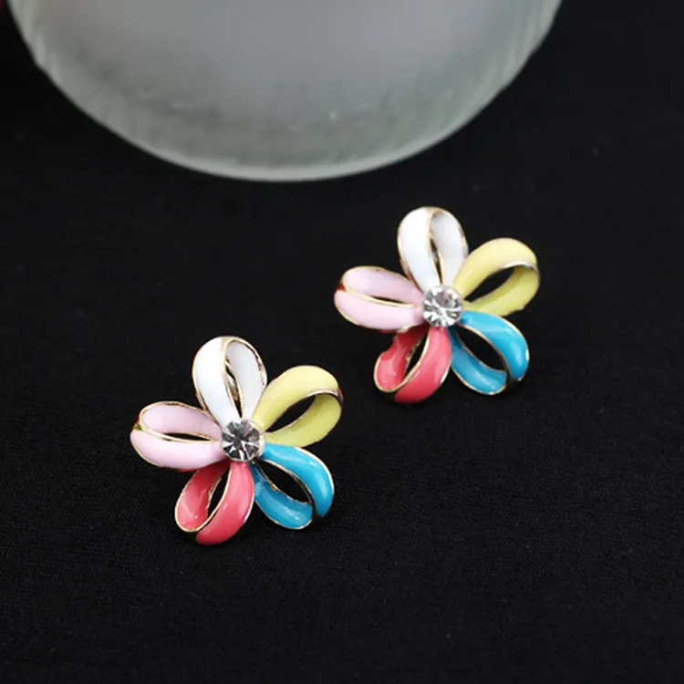 Brinco Aros Pendientes New Geometric Crystal Women Trendy Five Petaled Flower Earring Female Small Colorful Cute Petal Earrings
Brinco Aros Pendientes New Geometric Crystal Women Trendy Five Petaled Flower Earring Female Small Colorful Cute Petal Earrings