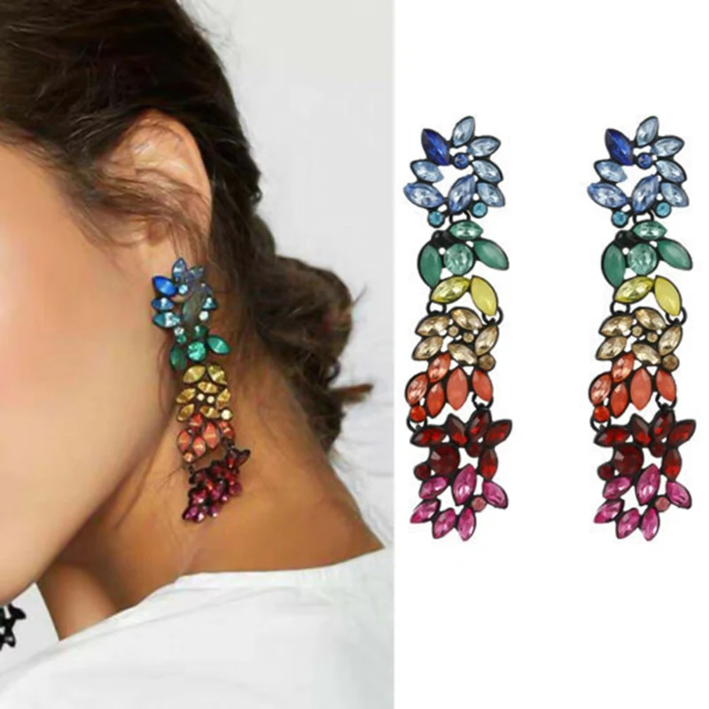 European And American Fashion women's Colorful Rhinestone Statement Geometric Long Pendant Flower Tassel Earrings
European And American Fashion women's Colorful Rhinestone Statement Geometric Long Pendant Flower Tassel Earrings