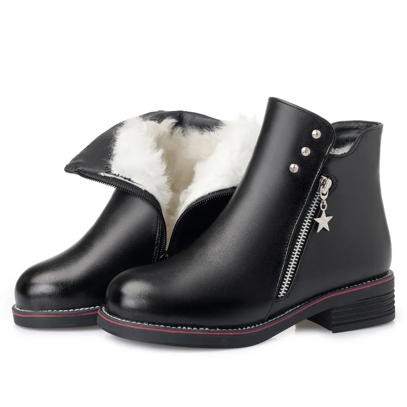 2018 New Winter Boots Fashion Decoration Cow Leather Boots Women Warm Fur One Wool Women Boots Non-slip Ankle Boots for Women
2018 New Winter Boots Fashion Decoration Cow Leather Boots Women Warm Fur One Wool Women Boots Non-slip Ankle Boots for Women