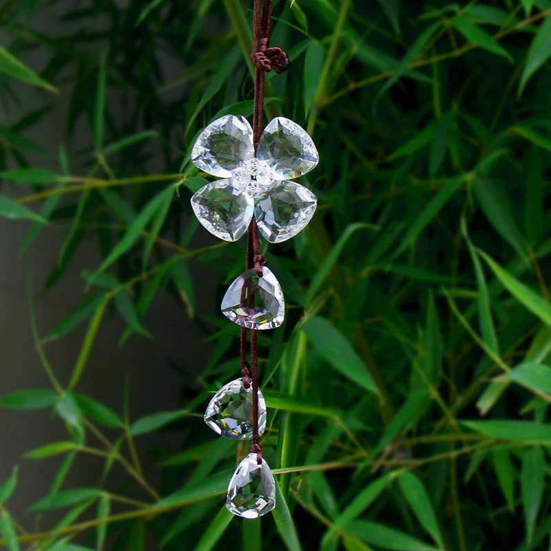 White Quartz Crystsal Beads Four Leaf Hanging Ornament Handmade DIY Fengshui Crystals Crafts Car Home Wedding Blinds Decoration
White Quartz Crystsal Beads Four Leaf Hanging Ornament Handmade DIY Fengshui Crystals Crafts Car Home Wedding Blinds Decoration