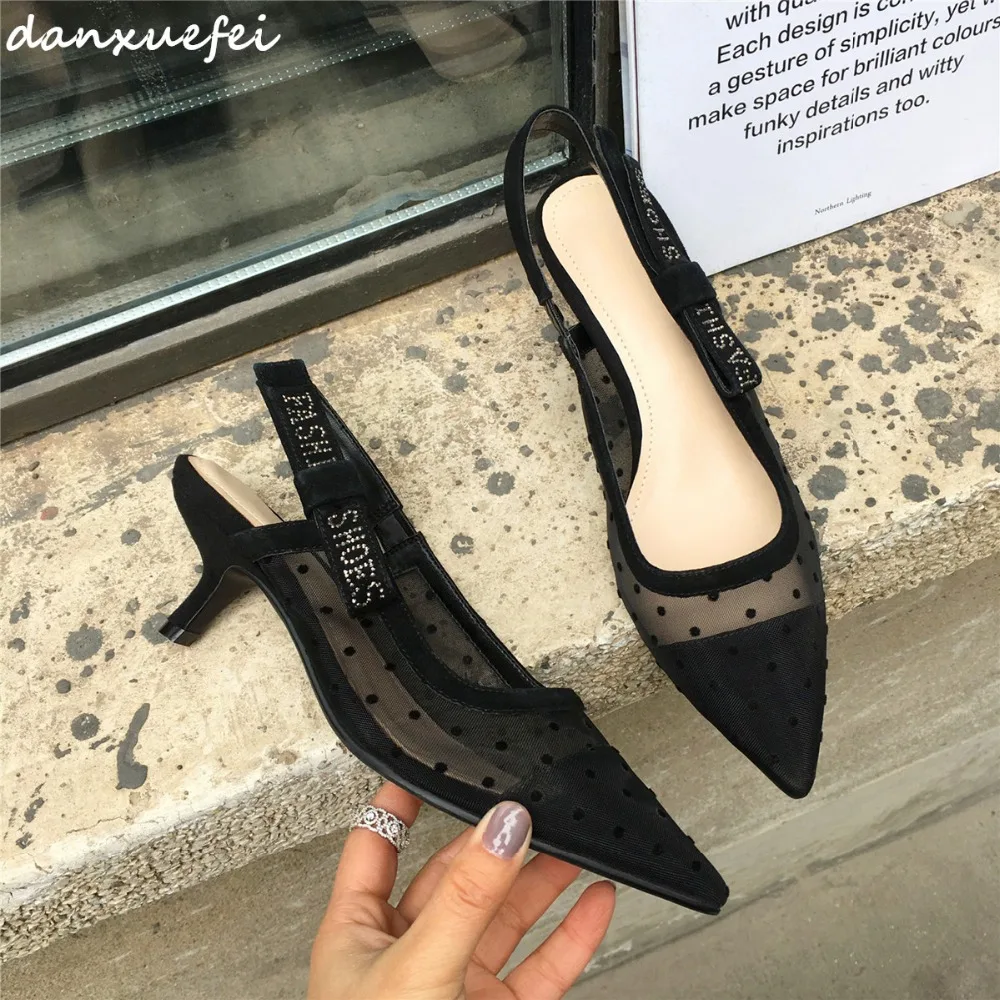 Women's genuine suede leather bordered Polka dot mesh slip-on sandals pointed toe slingback spring new female sandalias shoes
Women's genuine suede leather bordered Polka dot mesh slip-on sandals pointed toe slingback spring new female sandalias shoes