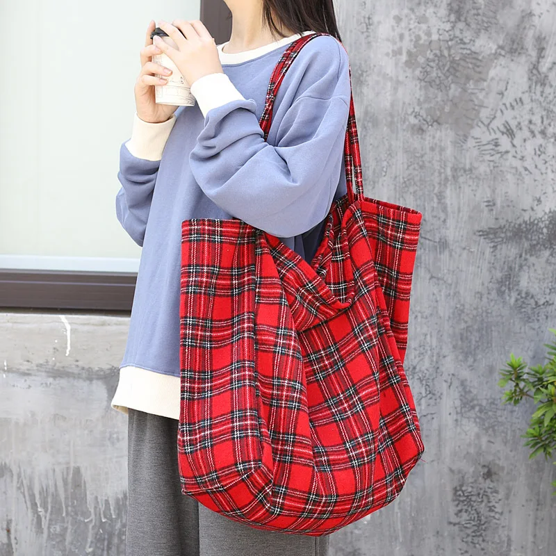 New Oversize Female Scotland Plaid Tote Bag Soft Fabric Casual Handle Bag Foldable Leisure Large Capcity Over Hobo Shoulder Bag
New Oversize Female Scotland Plaid Tote Bag Soft Fabric Casual Handle Bag Foldable Leisure Large Capcity Over Hobo Shoulder Bag