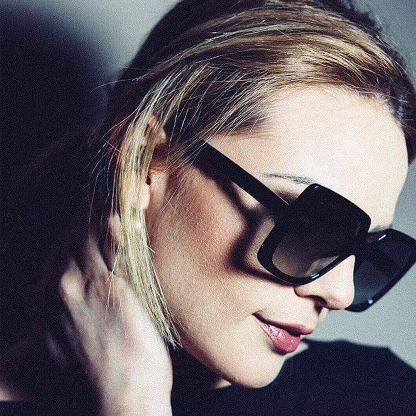 Italian classic brand Sunglasses Woman Square Shades Mirror Female Sun Glasses For Female Luxury design Gafas Sunglasses Men
Italian classic brand Sunglasses Woman Square Shades Mirror Female Sun Glasses For Female Luxury design Gafas Sunglasses Men