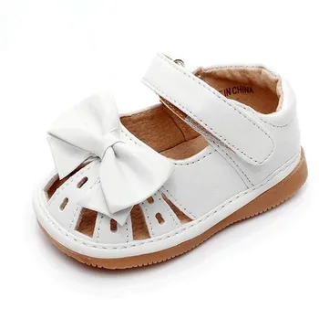 Hot sale little girls squeaky shoes 1-3 years kids handmade bow ribbon half sandals summer nina sapatos fun baby white shoes
Hot sale little girls squeaky shoes 1-3 years kids handmade bow ribbon half sandals summer nina sapatos fun baby white shoes