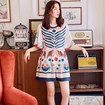 Celebrity National Style Printed Jumpsuit Summer Women Loose Wide Leg Short Overalls Boho Beachwear Short Sleeves Female Rompers
Celebrity National Style Printed Jumpsuit Summer Women Loose Wide Leg Short Overalls Boho Beachwear Short Sleeves Female Rompers