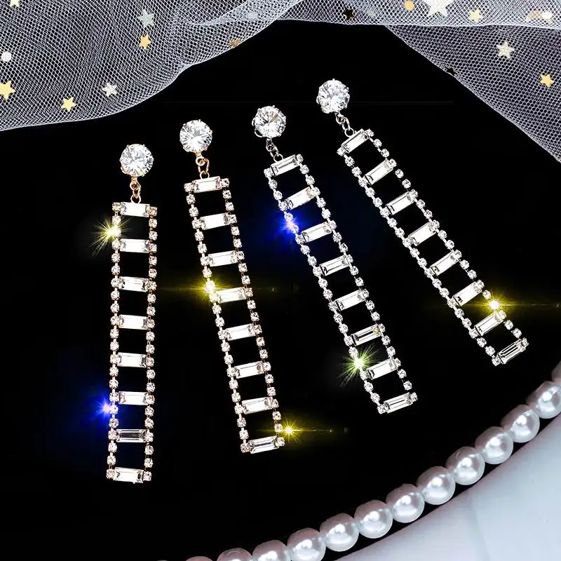 Fashion Long Earrings For Women Korean Style 2019 Shinning Rhinestone Geometric Party Jewelry Drop Dangle Earings Bijoux
Fashion Long Earrings For Women Korean Style 2019 Shinning Rhinestone Geometric Party Jewelry Drop Dangle Earings Bijoux