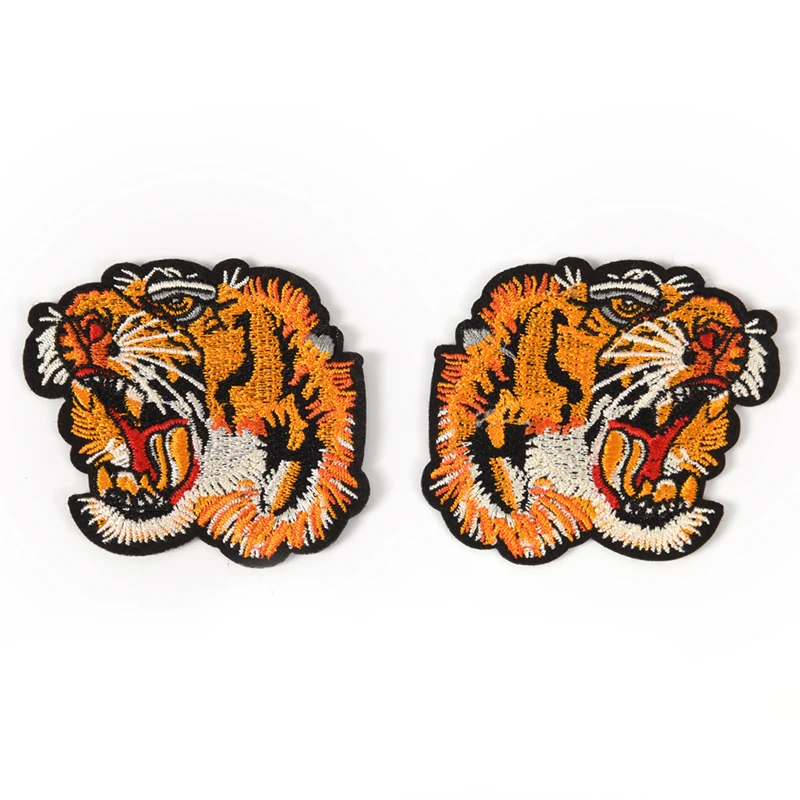 DIY Clothes Toppe Iron Cartoon Cock Tiger Embroidered Patch 7.1cmx6.7cm Applications Clothing Applique Patch Toppe Accessory
DIY Clothes Toppe Iron Cartoon Cock Tiger Embroidered Patch 7.1cmx6.7cm Applications Clothing Applique Patch Toppe Accessory