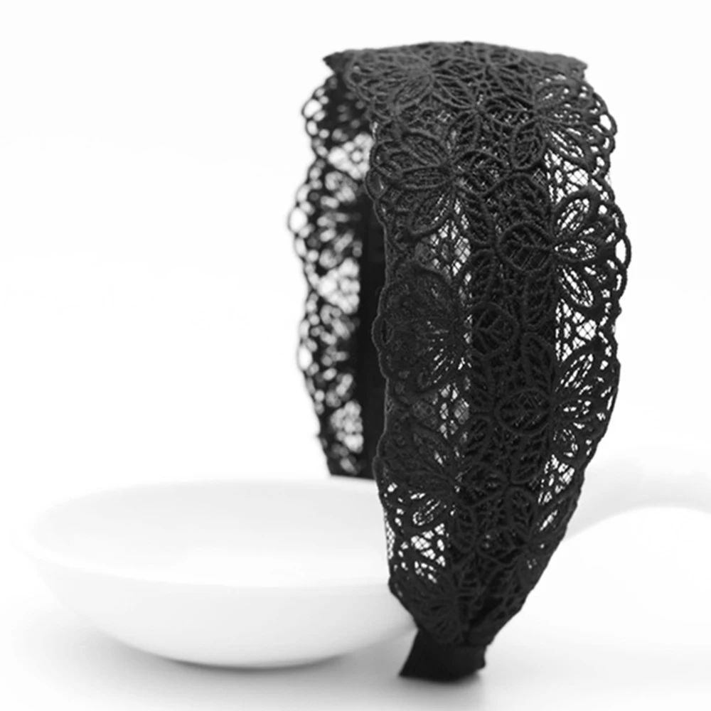 Korean Women Floral Lace Headbands Handmade Retro Elegant Hollow Wide Hairband Girls Hair Band Hair Accessories Elastic Harajuku
Korean Women Floral Lace Headbands Handmade Retro Elegant Hollow Wide Hairband Girls Hair Band Hair Accessories Elastic Harajuku