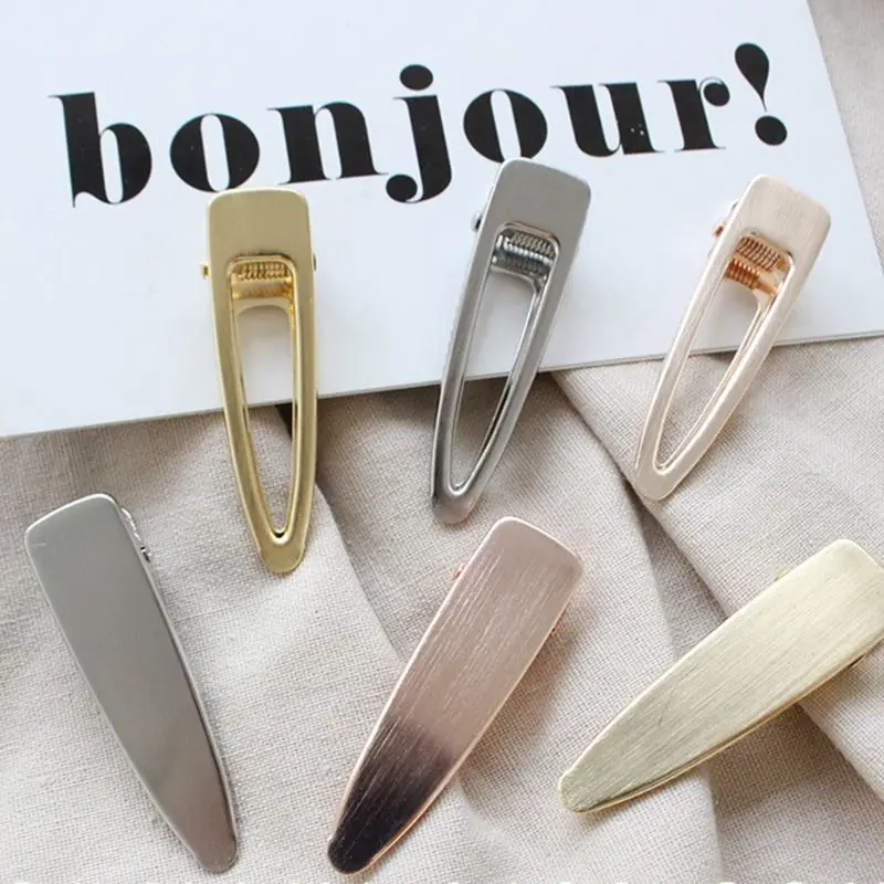 Women Korean Style Metal Hair Clips Metallic Glitter Solid Color Water Drop Triangle Shape Hairgrips Chic Elegant Hollow Barrett
Women Korean Style Metal Hair Clips Metallic Glitter Solid Color Water Drop Triangle Shape Hairgrips Chic Elegant Hollow Barrett