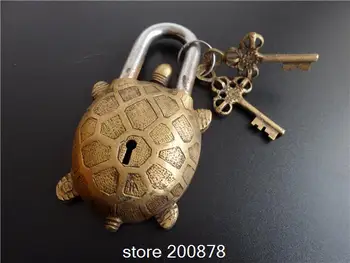 HDC0809 Tibetan Handmade Antiqued Solid Brass Golden Tortoise Lock & Key from Nepal,Tibetan Metal Crafts Free ship
HDC0809 Tibetan Handmade Antiqued Solid Brass Golden Tortoise Lock & Key from Nepal,Tibetan Metal Crafts Free ship