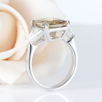 14k White Gold 4.5ct 9X11mm Dark Yellow Radiant Cut Moissanite with 2 Pieces Triangle FG Color Stone Engagement Ring 
14k White Gold 4.5ct 9X11mm Dark Yellow Radiant Cut Moissanite with 2 Pieces Triangle FG Color Stone Engagement Ring