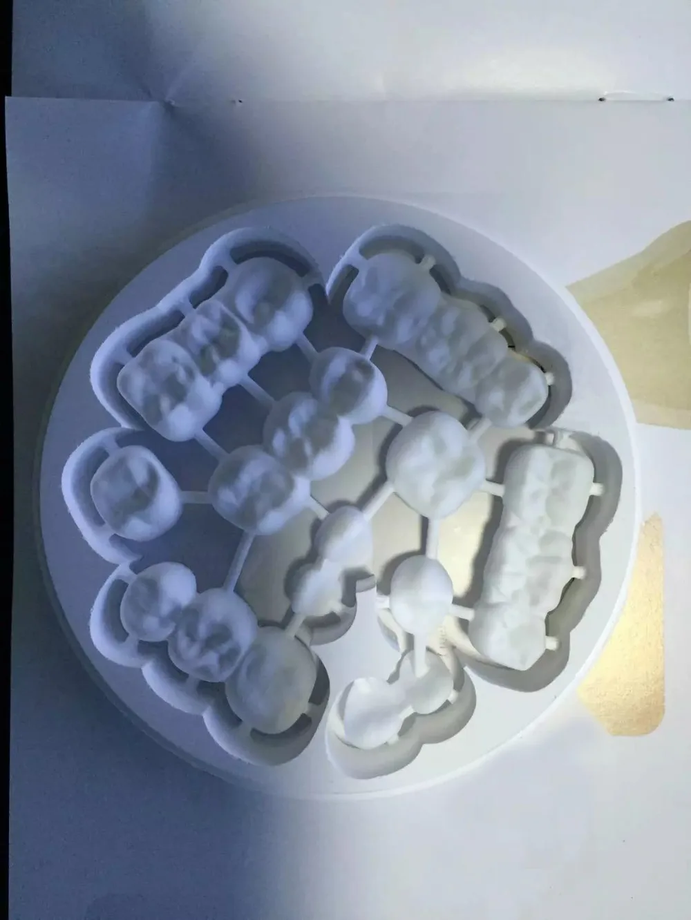 1 Piece/Lot white dental Zirconia Block HT OD98MM Open System Wieland CAD CAM Ceramic Denture Material dental zirconia disc
1 Piece/Lot white dental Zirconia Block HT OD98MM Open System Wieland CAD CAM Ceramic Denture Material dental zirconia disc