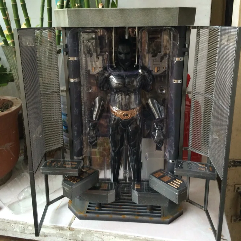 Toys Legend 1:6 Batman Arms weapons Depot hangar/DX12 armor Movies Action Figures Toys with Light For Children Kids Brinquedos
Toys Legend 1:6 Batman Arms weapons Depot hangar/DX12 armor Movies Action Figures Toys with Light For Children Kids Brinquedos