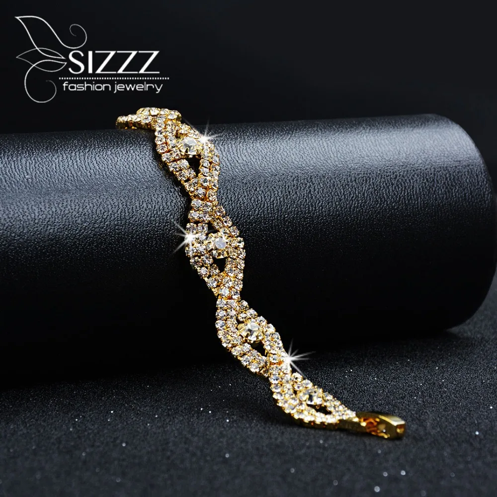 SIZZZ 2019 Fashion Braided Gold color Bracelets & Bangles With Stones Luxury Crystal Bracelets For Women Wedding Jewelry
SIZZZ 2019 Fashion Braided Gold color Bracelets & Bangles With Stones Luxury Crystal Bracelets For Women Wedding Jewelry