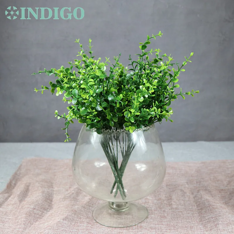 INDIGO - 10" Small Eucalyptus Leaves Green Table Decoration Artificial Dried Branches Store Display Flower
INDIGO - 10" Small Eucalyptus Leaves Green Table Decoration Artificial Dried Branches Store Display Flower