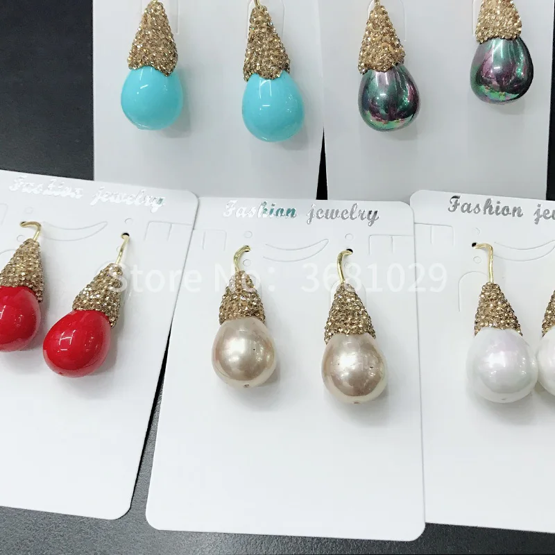 2018 европейские и американские популярные искусственные наушники, изящные и милые темпераментные женские
2018 европейские и американские популярные искусственные наушники, изящные и милые темпераментные женские