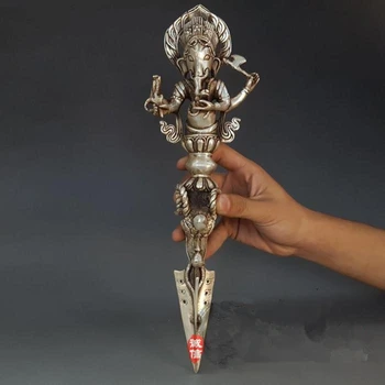 Collectible Old Handwork Tibet silver Buddhist Sword,Metal crafts Elephant head family decorations/tibetan Ritual Dagger statue
Collectible Old Handwork Tibet silver Buddhist Sword,Metal crafts Elephant head family decorations/tibetan Ritual Dagger statue