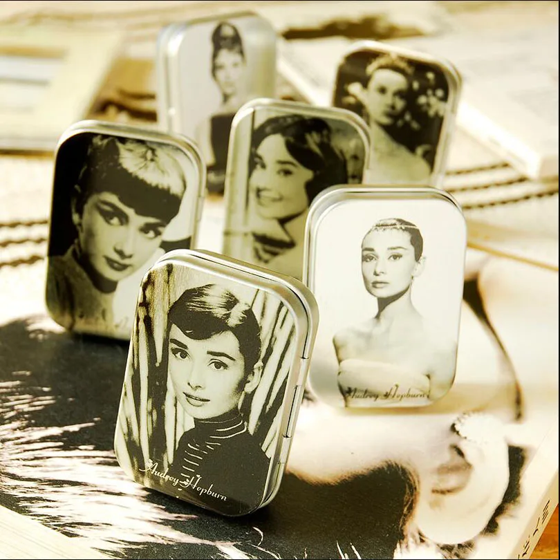 6pcs/lot Vintage classical Audrey Hepburn peninsula tin box jewelry storage bag cigarette case candy boxes H293
6pcs/lot Vintage classical Audrey Hepburn peninsula tin box jewelry storage bag cigarette case candy boxes H293