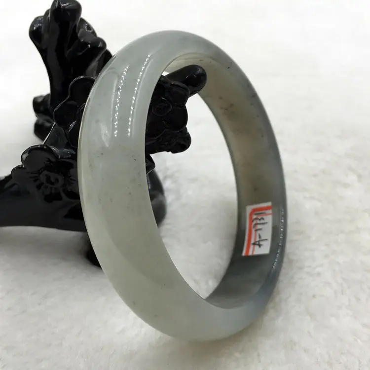 A-1731 Chinese Beautiful Genuine Natural Grade A Green Jade Bracelet Bangle 54mm a 5.19
A-1731 Chinese Beautiful Genuine Natural Grade A Green Jade Bracelet Bangle 54mm a 5.19