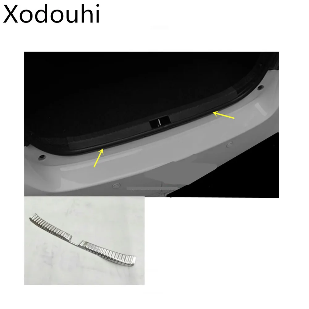 Car body inner rear bumper trim plate lamp frame trunk pedal threshold 1pcs For Toyota Vios/Yaris sedan 2017 2018 2019
Car body inner rear bumper trim plate lamp frame trunk pedal threshold 1pcs For Toyota Vios/Yaris sedan 2017 2018 2019