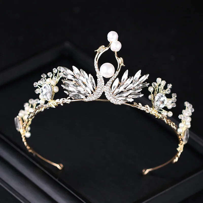 Gorgeous Sparkling Rhinestone Wedding Crystal Pageant Hairband Crystal Peacock Bridal Crowns For Bridal Hair Accessory HG236
Gorgeous Sparkling Rhinestone Wedding Crystal Pageant Hairband Crystal Peacock Bridal Crowns For Bridal Hair Accessory HG236