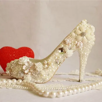 White Crystal women high-heel platform shoes flower pearl wedding shoes formal dress shoes banquet single dress shoes
White Crystal women high-heel platform shoes flower pearl wedding shoes formal dress shoes banquet single dress shoes