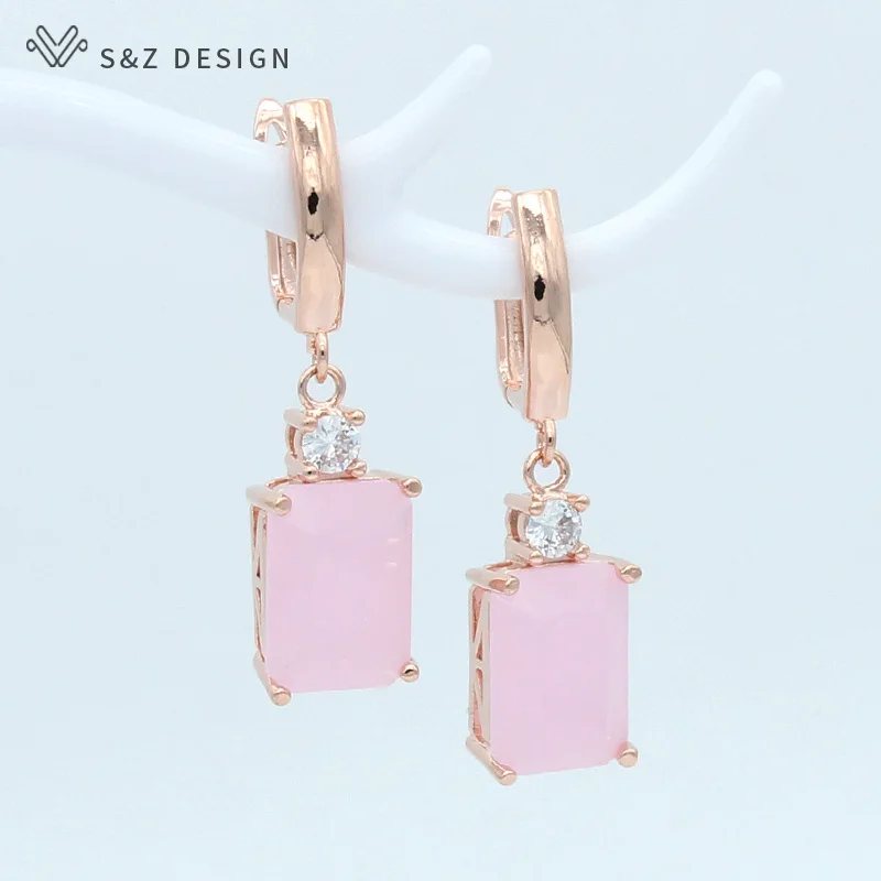 S&Z New Fashion 585 Rose Gold White Gold Pink Square Dangle Earrings Temperament Simple Pendant Eardrop For Women Party Jewelry
S&Z New Fashion 585 Rose Gold White Gold Pink Square Dangle Earrings Temperament Simple Pendant Eardrop For Women Party Jewelry