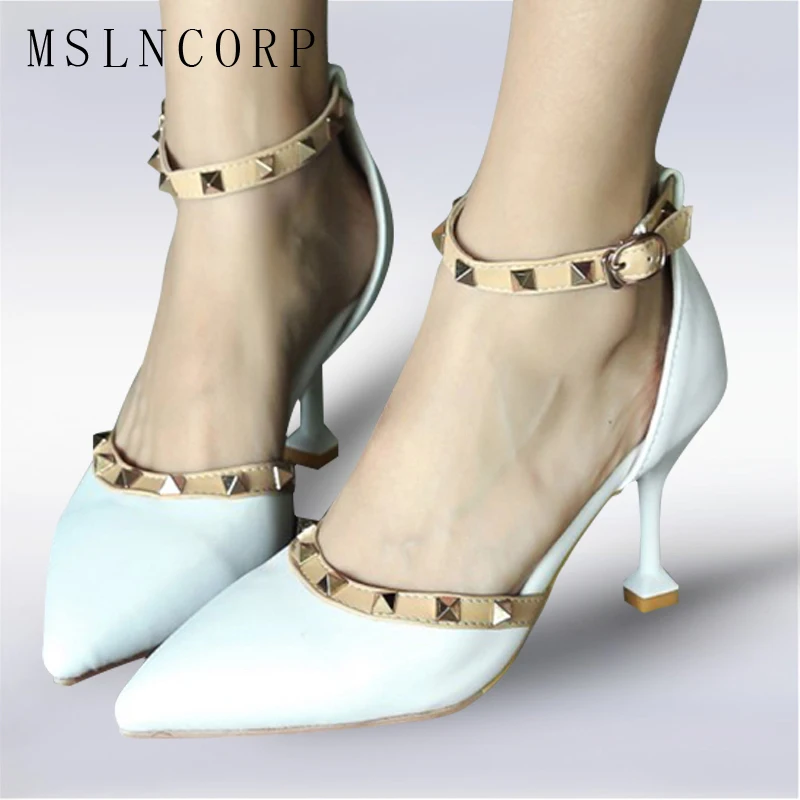 plus size 34-43 Summer High Heel Women's Sandals Fashion Rivets Buckle Strap Pointed Toe Sexy Heels Woman Party Pumps Footwear
plus size 34-43 Summer High Heel Women's Sandals Fashion Rivets Buckle Strap Pointed Toe Sexy Heels Woman Party Pumps Footwear