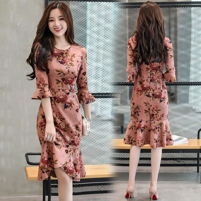 2019 Spring Fashion Half Sleeve floral printed Dress flowers Party mermaid Dress
2019 Spring Fashion Half Sleeve floral printed Dress flowers Party mermaid Dress