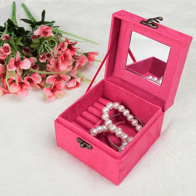 Free shipping luxury Practical jewelry box earrings necklace pendant cufflink box stand for earrings and velvet pouch
Free shipping luxury Practical jewelry box earrings necklace pendant cufflink box stand for earrings and velvet pouch