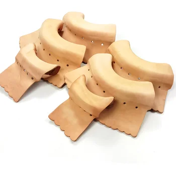 xmlivet 6pcs/set Billiards Pool Table drop leather corners Billiards supplies snooker cow leather for table pathway corners
xmlivet 6pcs/set Billiards Pool Table drop leather corners Billiards supplies snooker cow leather for table pathway corners
