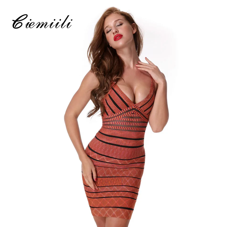 CIEMIILI 2018 New Summer Women Sexy Bandage Dress Evening Party Striped V-neck Above Knee Bodycon Spaghetti Strap Free Shipping
CIEMIILI 2018 New Summer Women Sexy Bandage Dress Evening Party Striped V-neck Above Knee Bodycon Spaghetti Strap Free Shipping