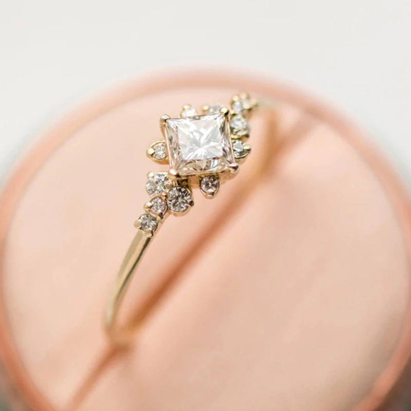 Romantic Wedding Rings Jewelry Cubic Zirconia Ring For Women Geometric Square Rings Accessories
Romantic Wedding Rings Jewelry Cubic Zirconia Ring For Women Geometric Square Rings Accessories