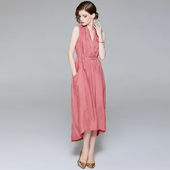 Summer new women's temperament deep v-neck sleeveless long midi black pink dress vintage solid color big swing retro lady dress
Summer new women's temperament deep v-neck sleeveless long midi black pink dress vintage solid color big swing retro lady dress