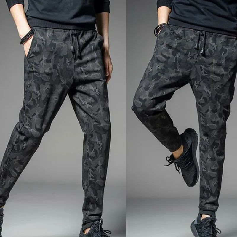 Summer new men's thin camouflage casual pants youth slim sports pants men's trousers close feet casual trousers
Summer new men's thin camouflage casual pants youth slim sports pants men's trousers close feet casual trousers