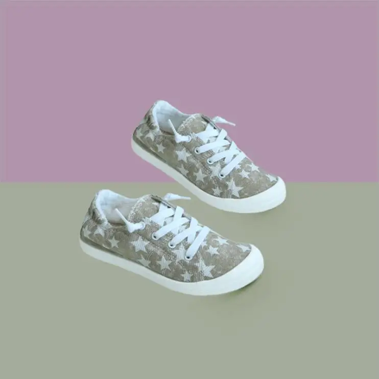 Brand women's shoes 2019 new bow bottom canvas shoes women's best selling sets of European low to help students flat shoes
Brand women's shoes 2019 new bow bottom canvas shoes women's best selling sets of European low to help students flat shoes
