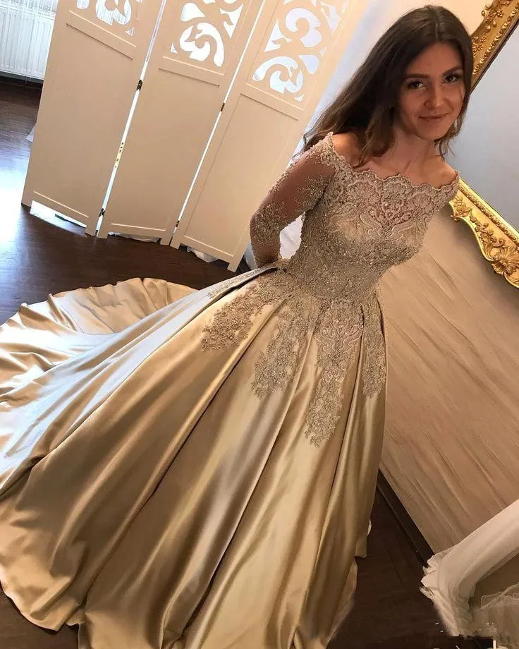 Elegant Muslim Evening Dresses 2019 A-line Long Sleeves Pearls Lace Islamic Dubai Saudi Arabic Long Evening Gown Prom Dress
Elegant Muslim Evening Dresses 2019 A-line Long Sleeves Pearls Lace Islamic Dubai Saudi Arabic Long Evening Gown Prom Dress