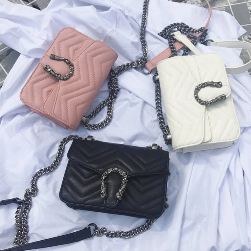 2018 Hot Selling Fashion Bag Personality Flip Small Square Package Simple Wild Casual Women Shoulder Messenger Bag
2018 Hot Selling Fashion Bag Personality Flip Small Square Package Simple Wild Casual Women Shoulder Messenger Bag
