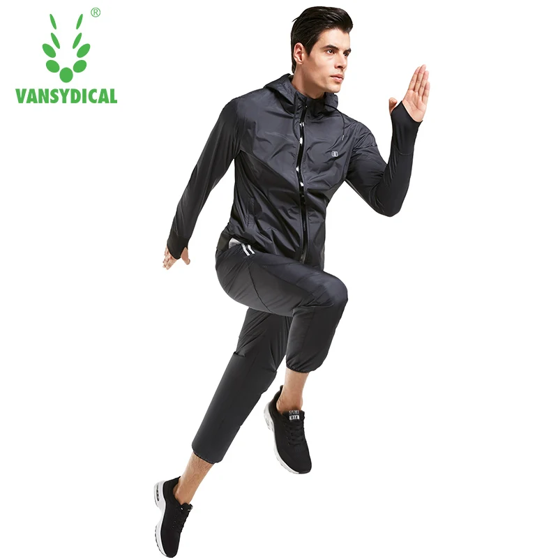 2019 Sportsuits Men Cool Style Sportswear Fitness Workout Tracksuit Set Windproof Breathable Gym Running Sport Suit
2019 Sportsuits Men Cool Style Sportswear Fitness Workout Tracksuit Set Windproof Breathable Gym Running Sport Suit