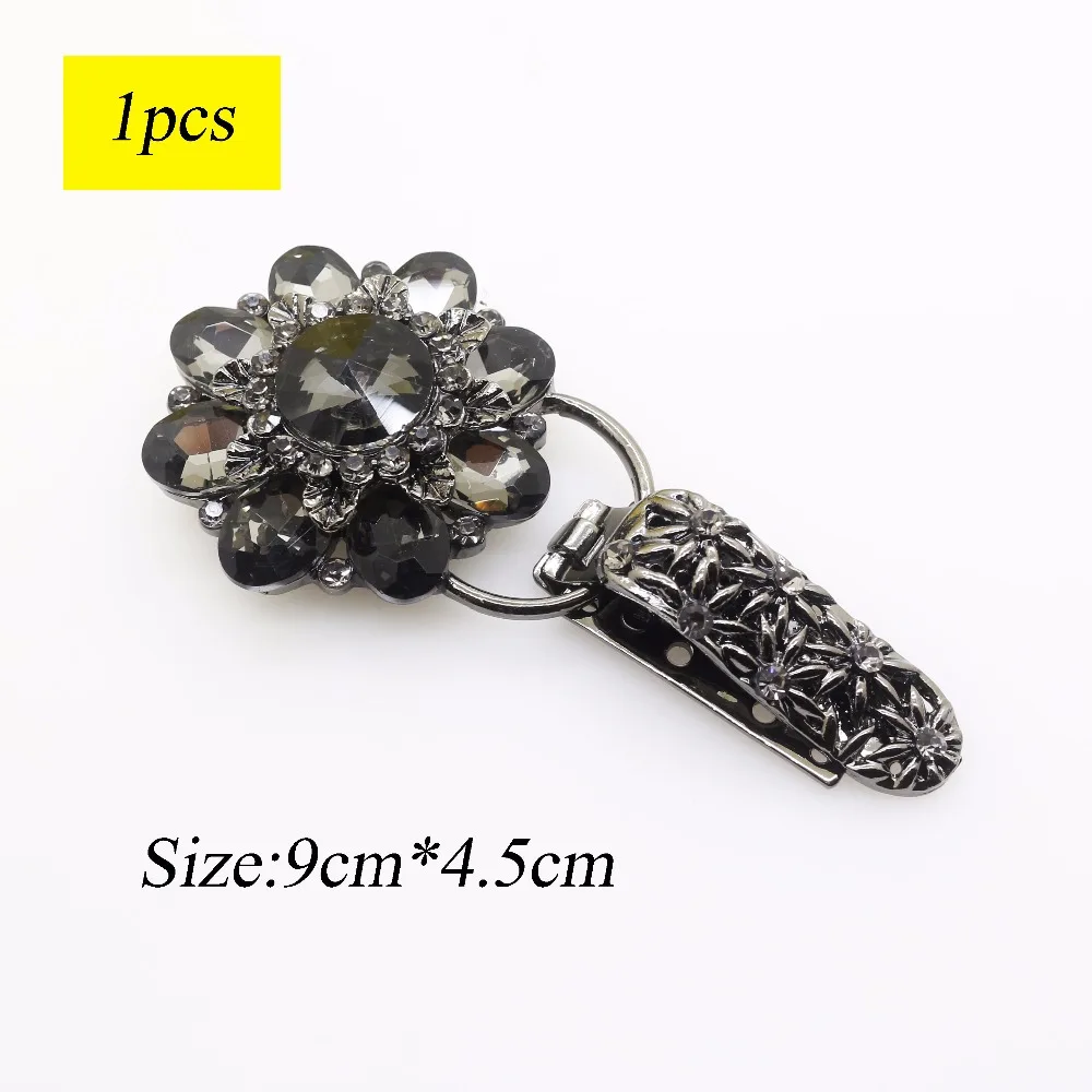 1 pcs, very beautiful fashion Fur buttons, coat buttons. Rhinestone buttons. Platypus glass with a diamond buckle
1 pcs, very beautiful fashion Fur buttons, coat buttons. Rhinestone buttons. Platypus glass with a diamond buckle