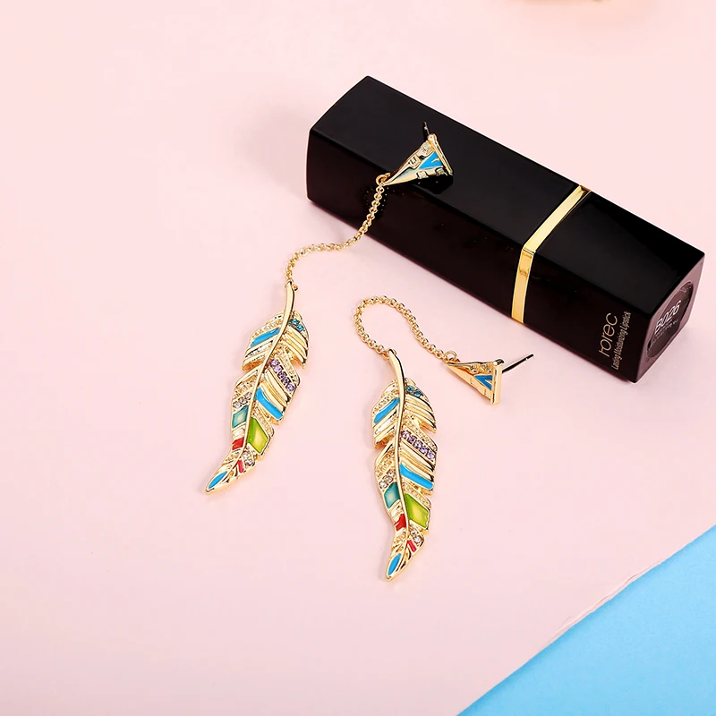 Creative Women Earrings Long Enamel Crystals Feather Shape Pendand Dangle Drop Earrings Fashion Jewelry Gift Accessories
Creative Women Earrings Long Enamel Crystals Feather Shape Pendand Dangle Drop Earrings Fashion Jewelry Gift Accessories