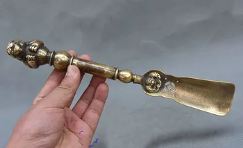 Crafts statue Bronze Wealth Bat Tiger Beast Statue Ancient shoehorn shoe lifter Beast Head Statue Vajra Dorje Phurba Dagger
Crafts statue Bronze Wealth Bat Tiger Beast Statue Ancient shoehorn shoe lifter Beast Head Statue Vajra Dorje Phurba Dagger